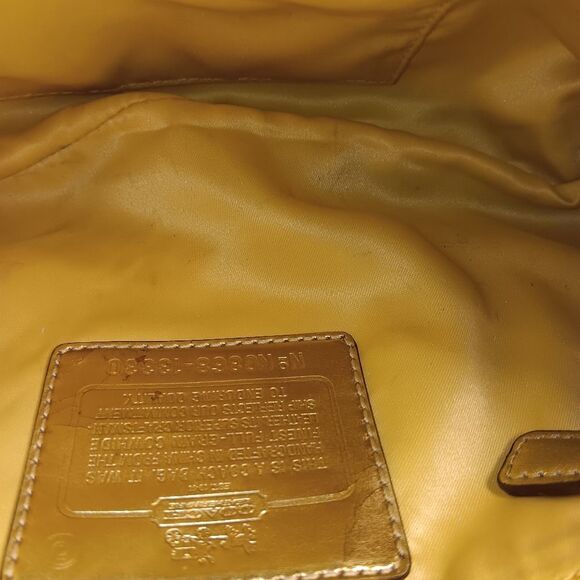 Coach purse - Picture 4 of 4